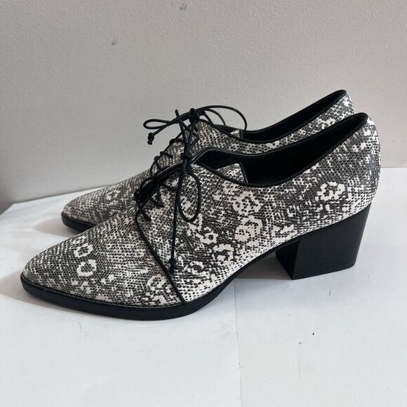 STUART WEITZMAN Animal Print Pointed Toe Chunky Heel Oxford 9.5M Shoes Lace Up - Picture 10 of 16